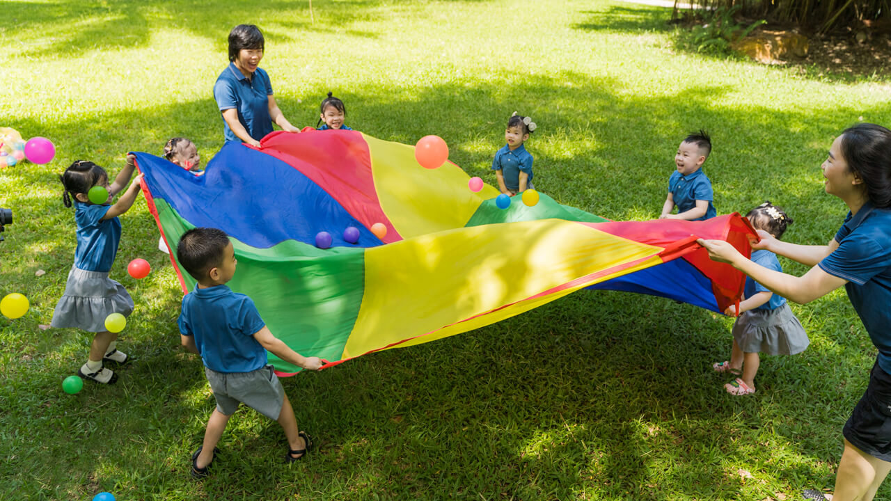 Chuỗi hoạt động h&agrave;ng ng&agrave;y
